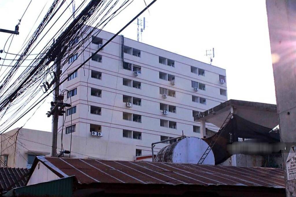Home At Bazaar Chiang Mai Zewnętrze zdjęcie